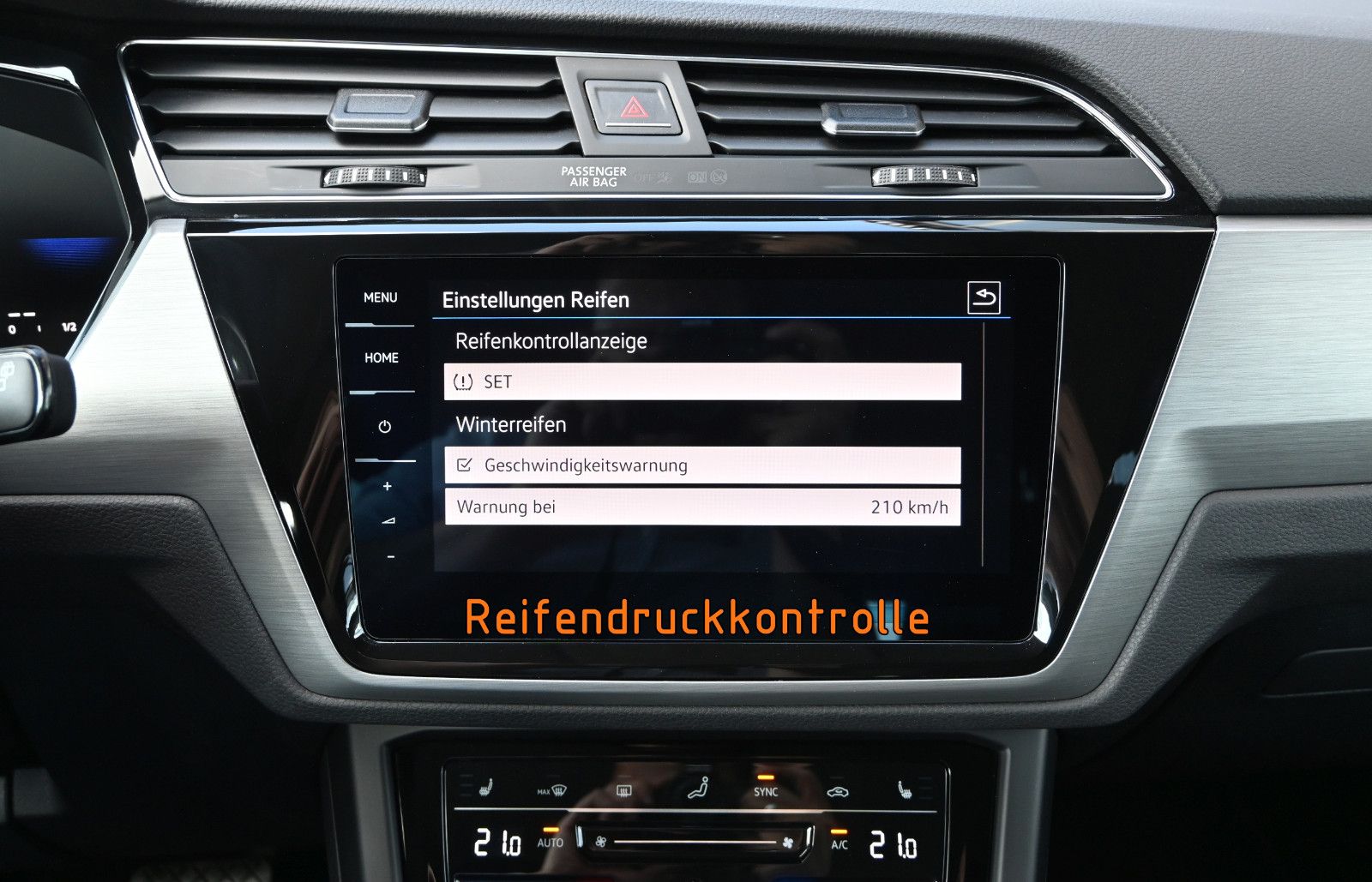Fahrzeugabbildung Volkswagen Touran 2.0 TDI DSG Comfortline °UVP 58.262€°STHZ