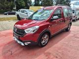 Dacia Dokker TCE Stepway Klima/Kamera/AHK 1.Hand - rote Dacia Dokker