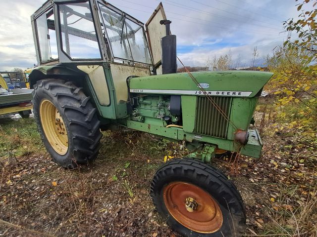 John Deere 3130  LS