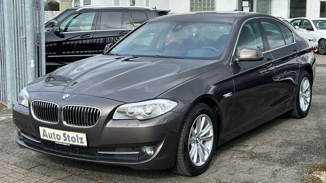 BMW 520d NAVI LEDER XENON AUTOMATIK HEAD-UP 1-HAND