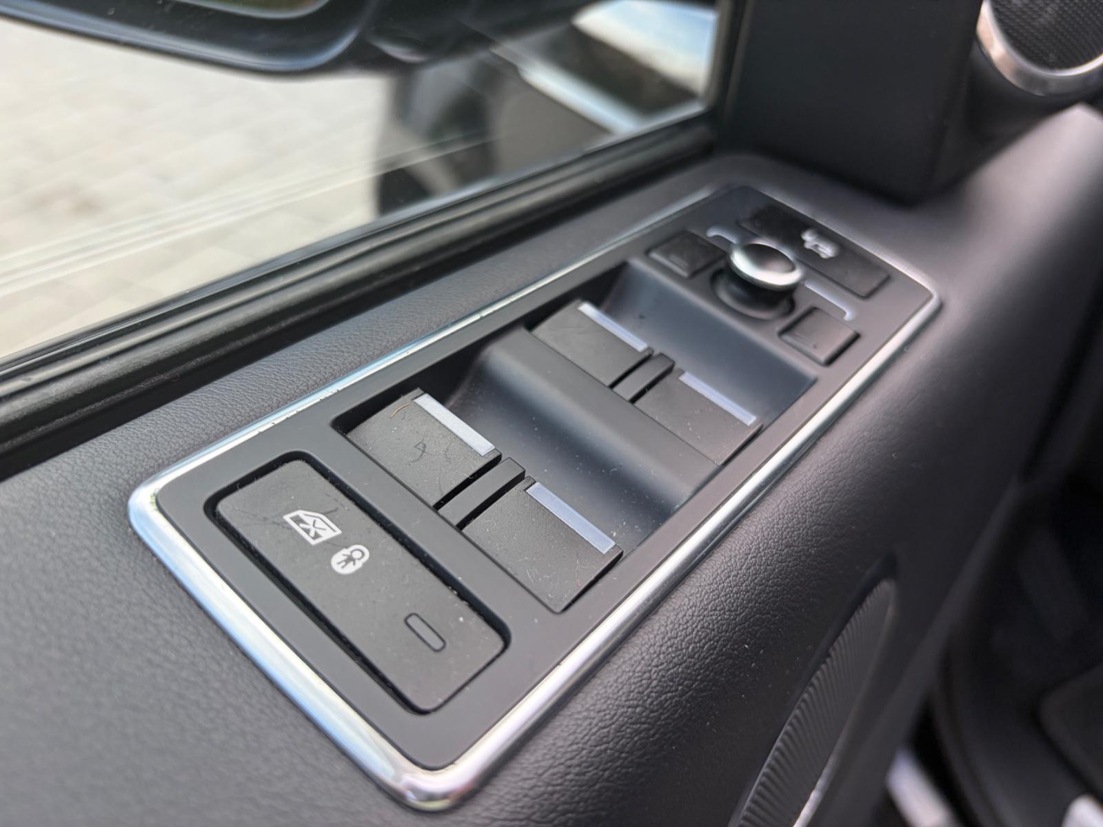 Range Rover Vogue 4.4 SDV8 340 ch • 76 500 km • Toit pano • Meridian • Caméra 360° • Sièges ventilés • 22"