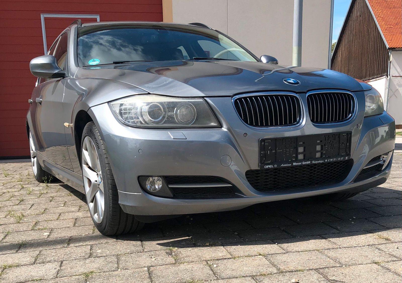 BMW 318 2010 — photo 14