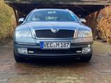 Skoda Octavia Combi 1.6 FSI Ambiente Ambiente - Skoda Octavia aus 2005: Kombi