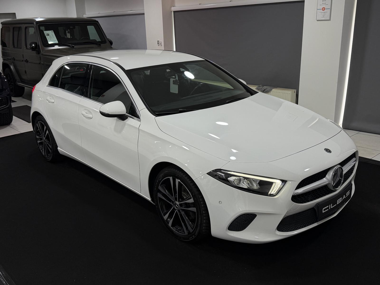 Mercedes-Benz A 180 7G Edition 19*WIDE*AMBIENTE*LED*LEDER*KAM*