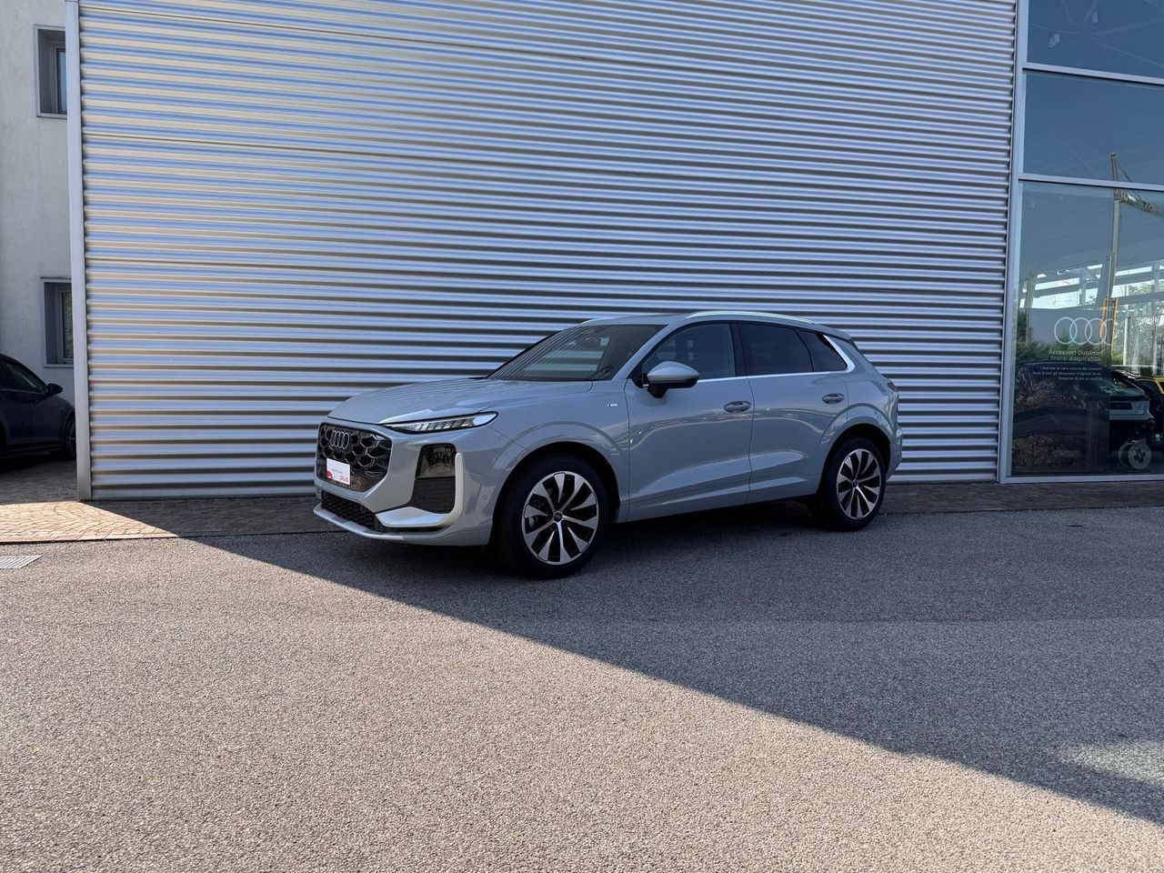 Audi AUDI Q3 TFSI S-TRONIC