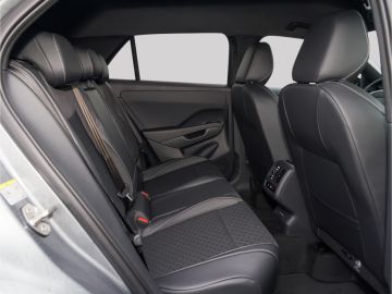 Volkswagen T-Roc R-Line 1.5 eTSI DSG AHK Kamera LED