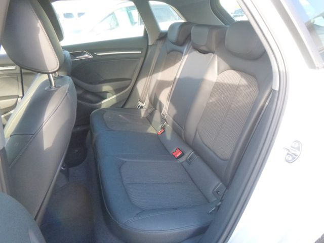 Fahrzeugabbildung Audi A3 Sportback 30 g-tron >AUT/Navi/LED/SHZ<