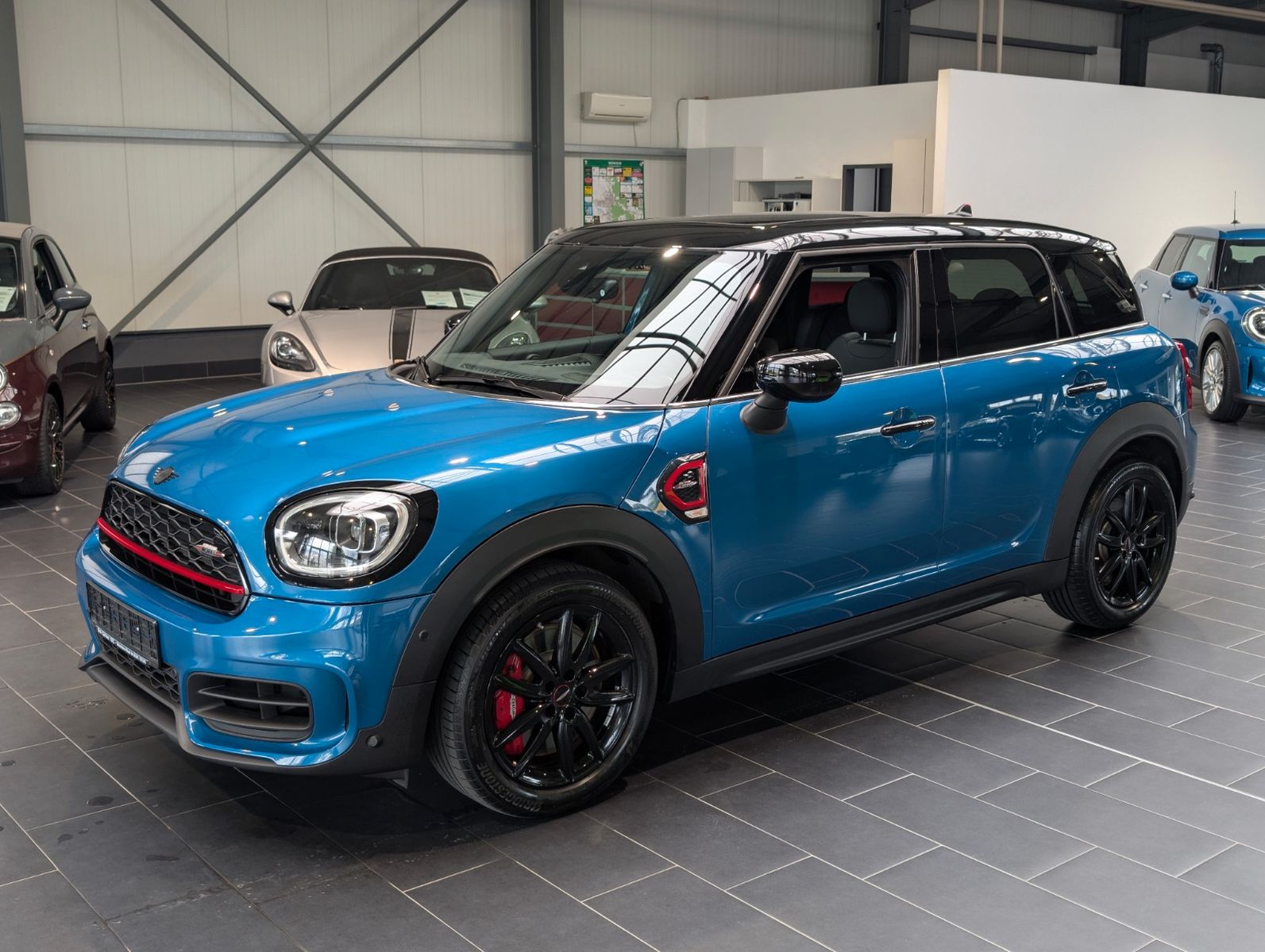 MINI John Cooper Works Countryman All4 Classic Trim
