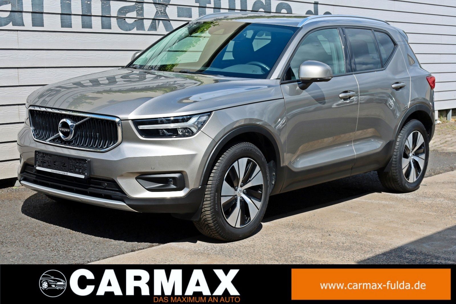 Fahrzeugabbildung Volvo XC40 Momentum Pro Navi,LED,Kamera,SH,Apple Car