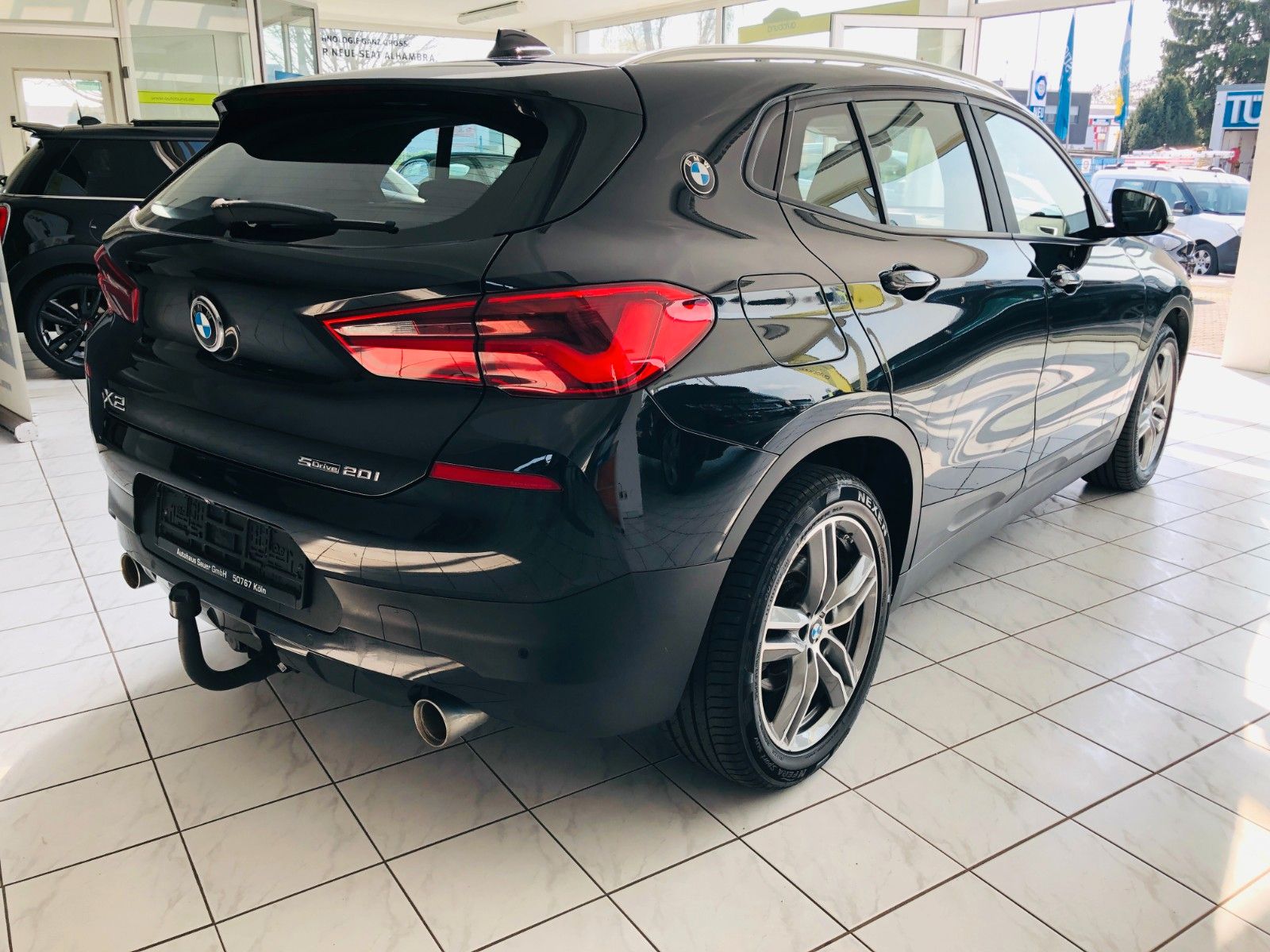 BMW X2 sDrive 20 i/ Automatik foto 6
