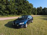 Volkswagen VW Passat 170PS | TÜV Neu | Leder | Xenon | Navi - Volkswagen Passat: Ps 170