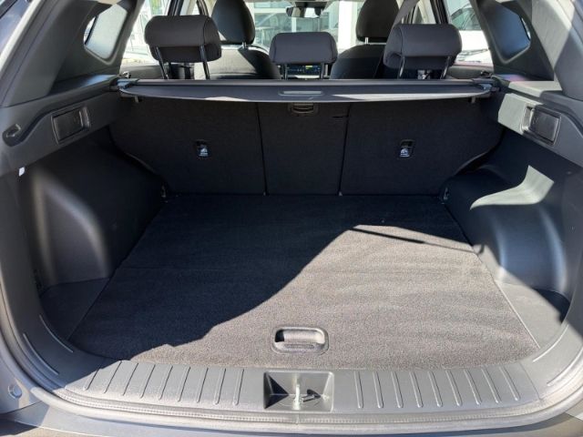 Fahrzeugabbildung Hyundai Tucson FL PHEV (MY25) 1.6 T-GDi (252 PS) 6-AT 2W