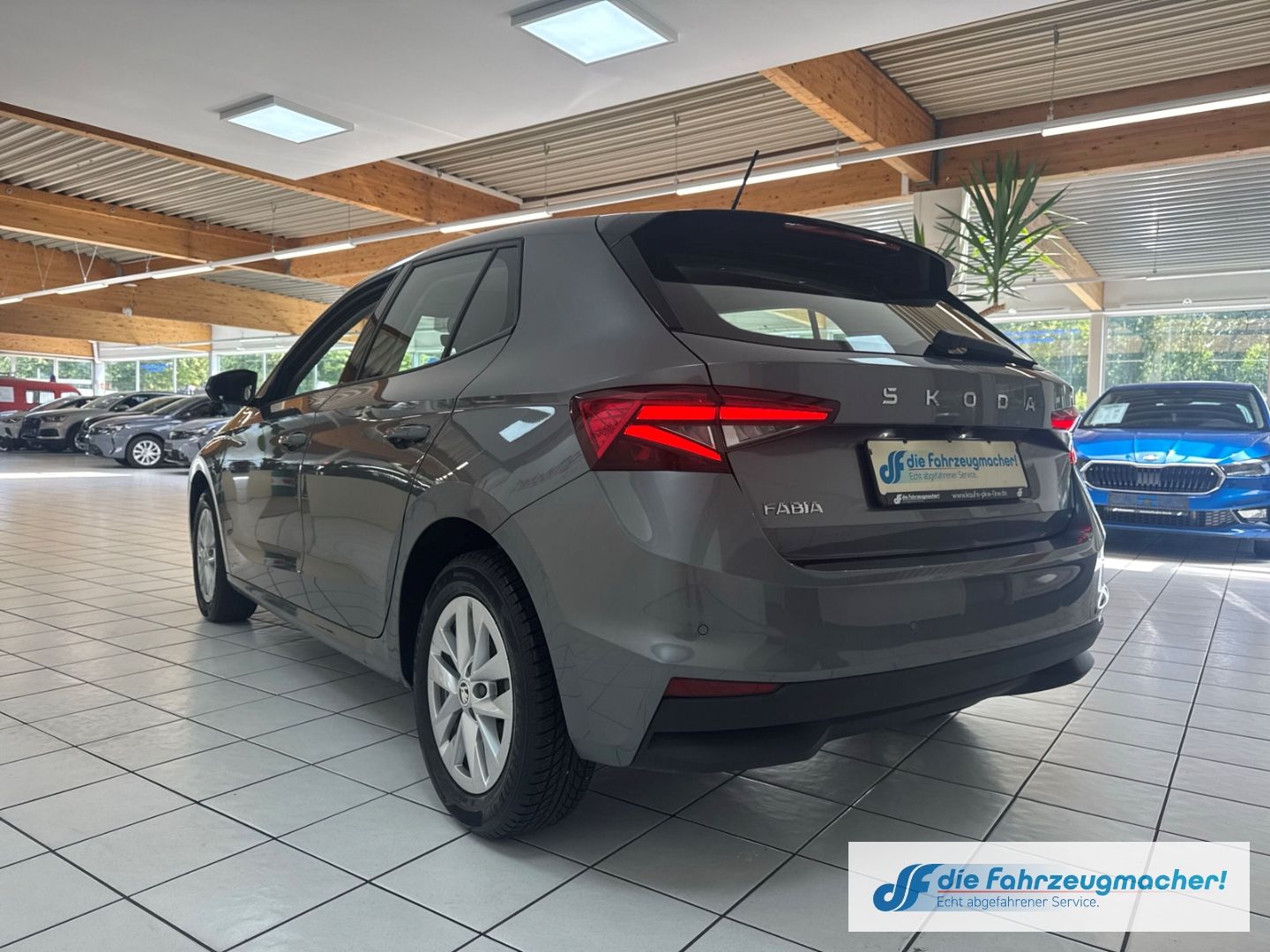 Fahrzeugabbildung SKODA Fabia Selection LED Sperrdiff. ACC Apple CarPlay
