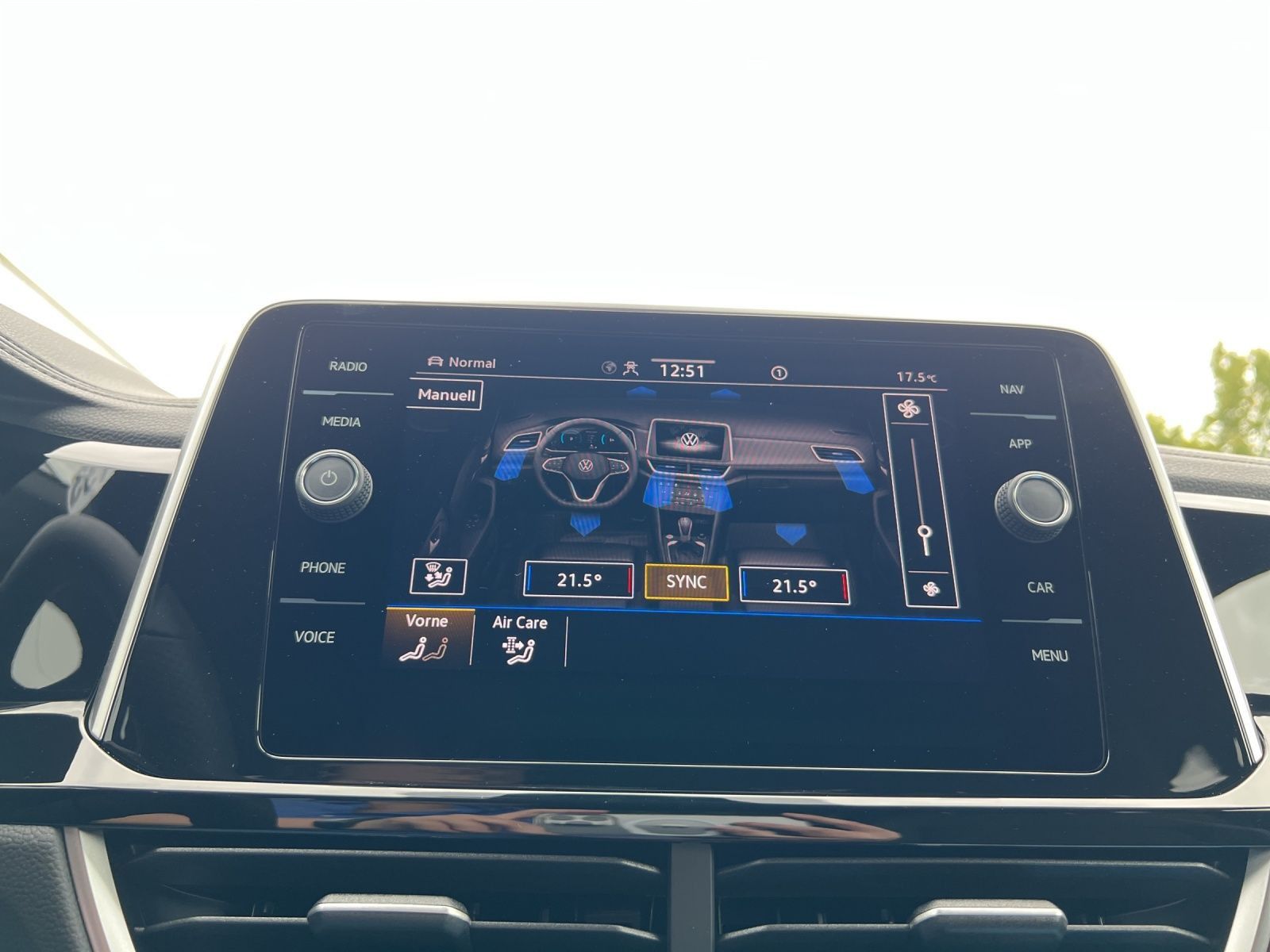 T-Roc R-Line 1.0 TSI*ACC*Navi*RearView*Klima