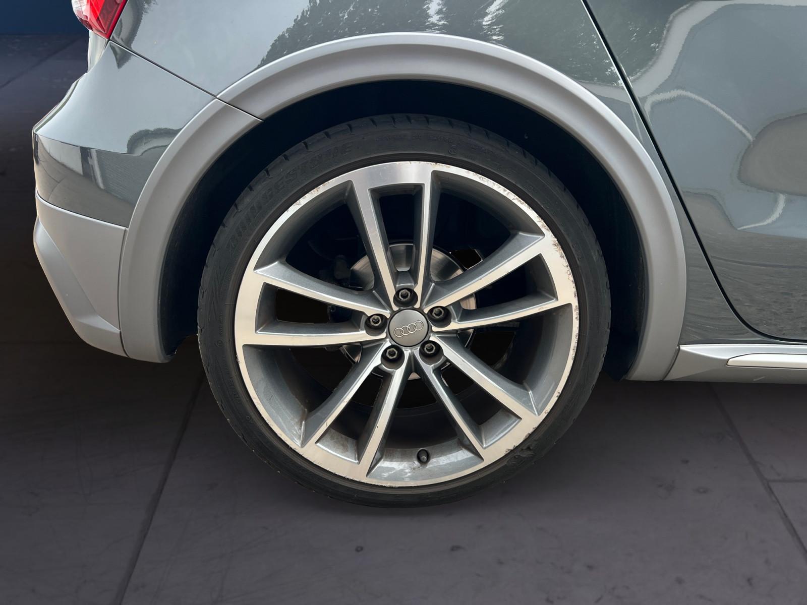Audi A1 1.4 TFSI S-LINE/S tronic sport Sportback/Navi