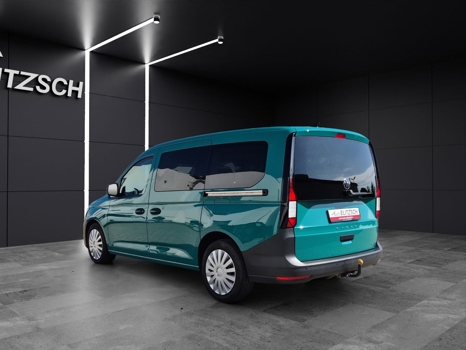 Fahrzeugabbildung Volkswagen Caddy Kombi TDI Maxi 4MOT AHZV LED AHK Klima GRA
