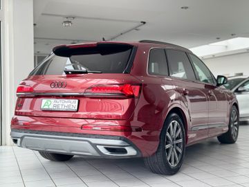 Audi Q7 - 10