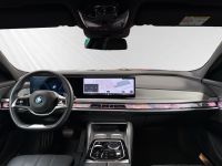 BMW 750 - Vorschau Bild 11