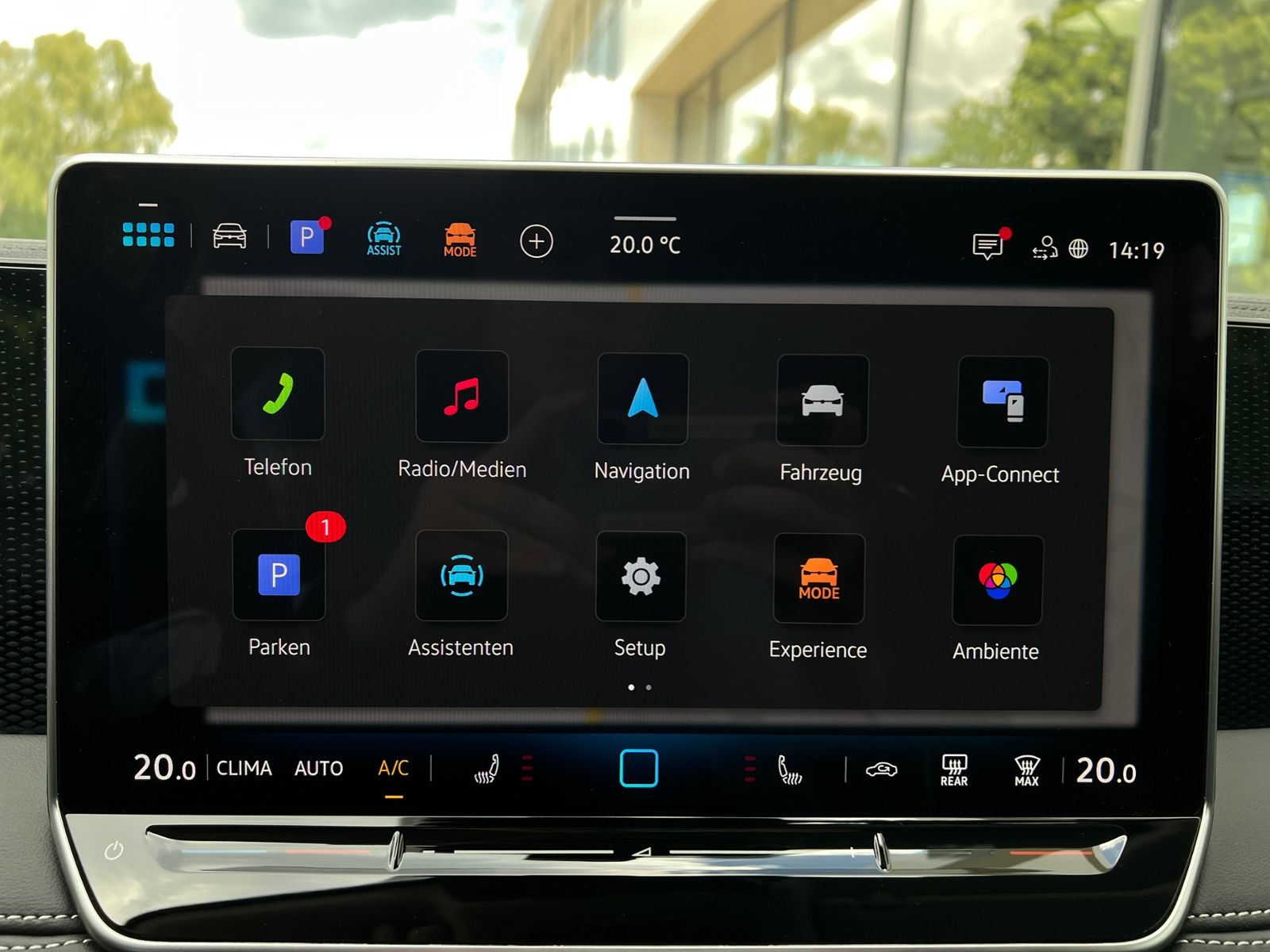 Fahrzeugabbildung Volkswagen Tiguan  Energy 1.5 eTSI DSG *AHK,AreaView,Navi,E
