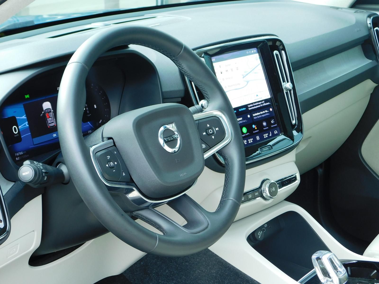 Fahrzeugabbildung Volvo XC40 B4 Ultimate Bright