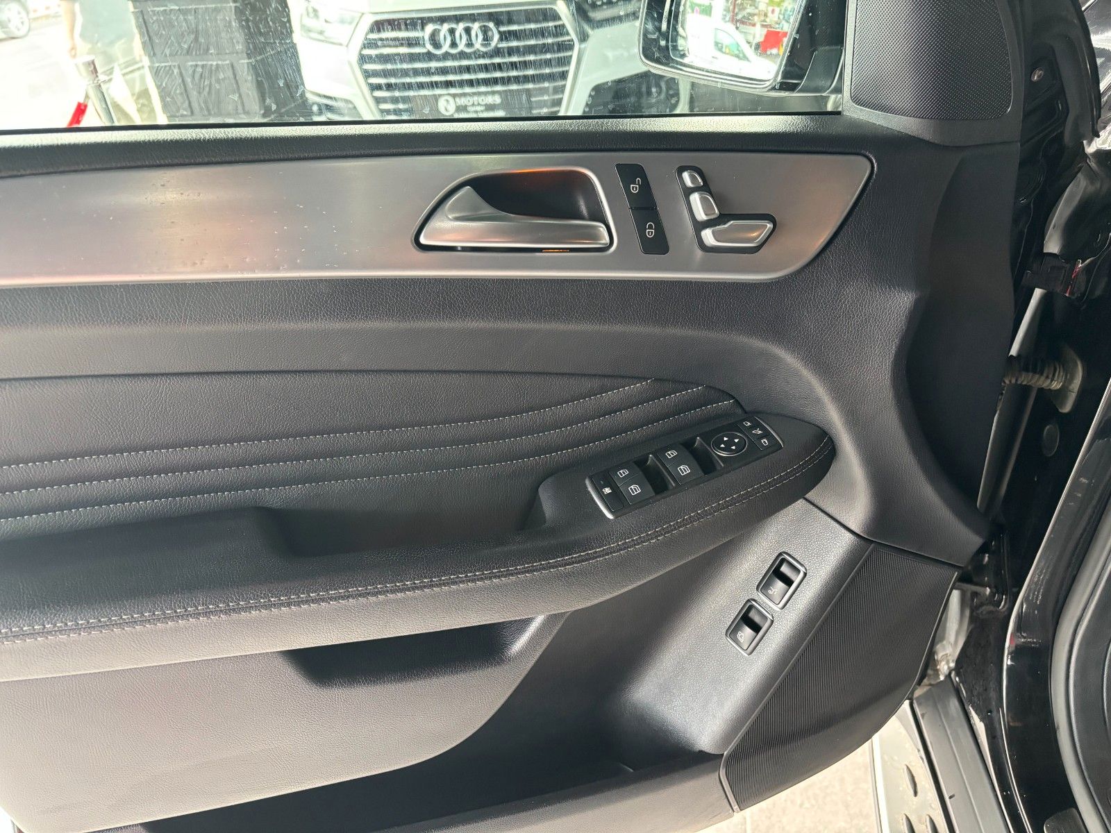 Fahrzeugabbildung Mercedes-Benz GLE 350d Coupe 4Matic *AMG*Kamera*ACC*AHK*SHZ