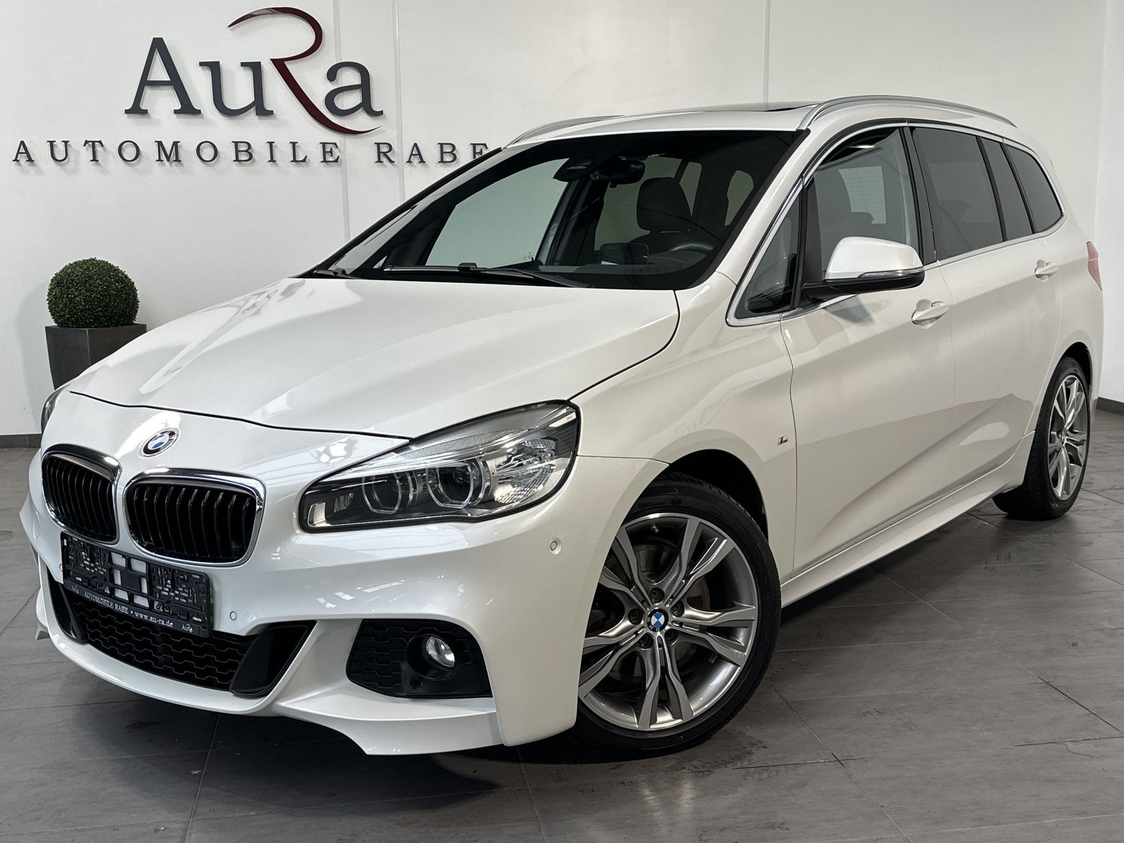 Fahrzeugabbildung BMW 220d Gran Tourer M-Sport NAV+LED+AHK+PANO+HIFI