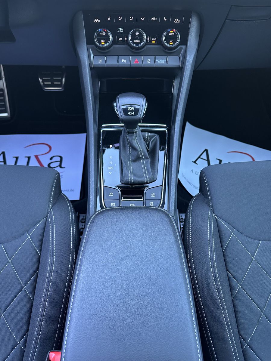 Fahrzeugabbildung SKODA Karoq 2.0 TDI DSG Sportline 4x4 NAV+LED+KAM+19ZO