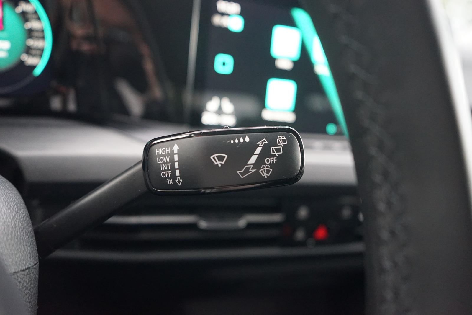 Volkswagen Golf VIII Style 1.5 eTSI DSG Navi LED ACC PDC, миниатюра 28