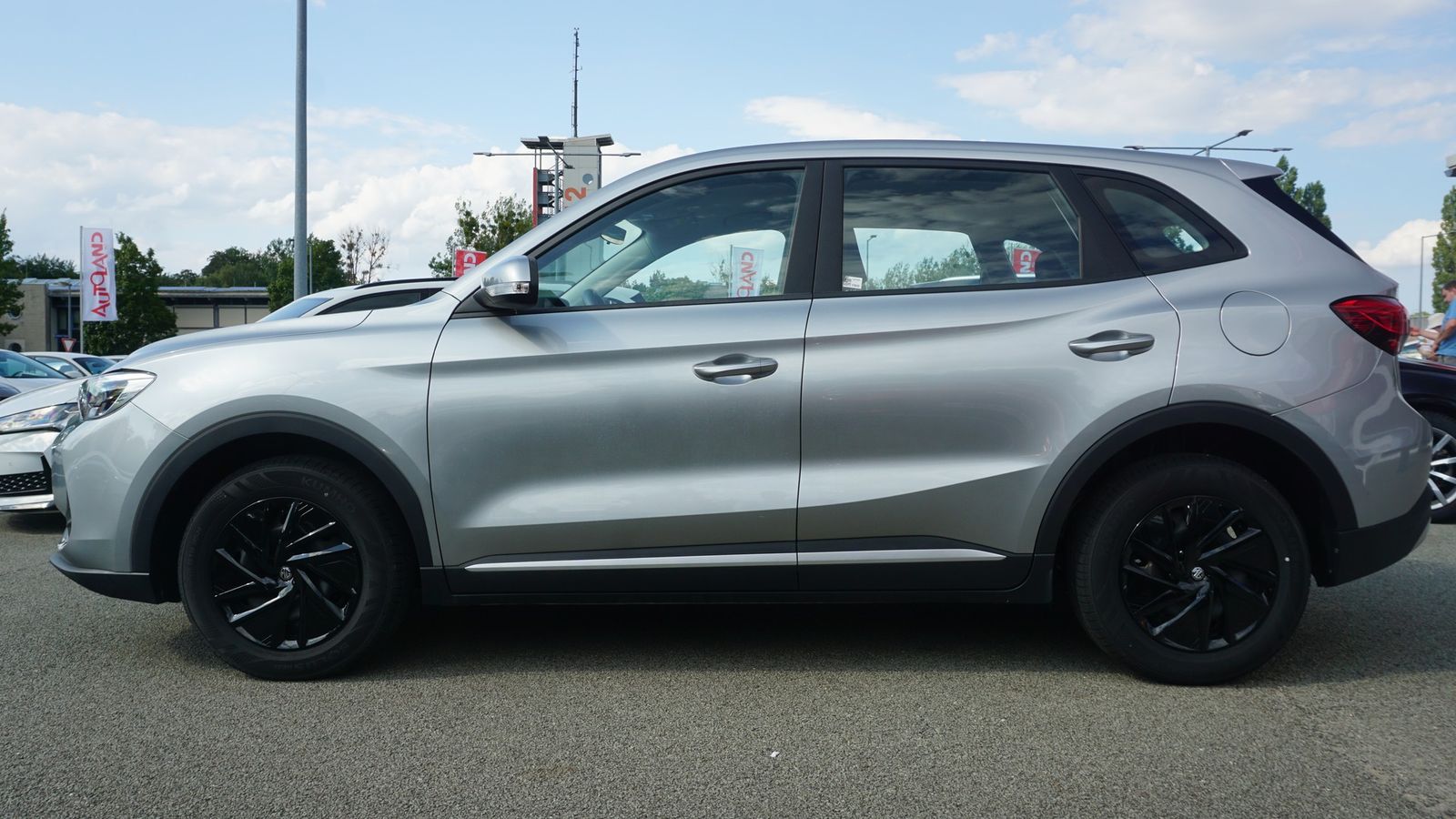 MG ZS