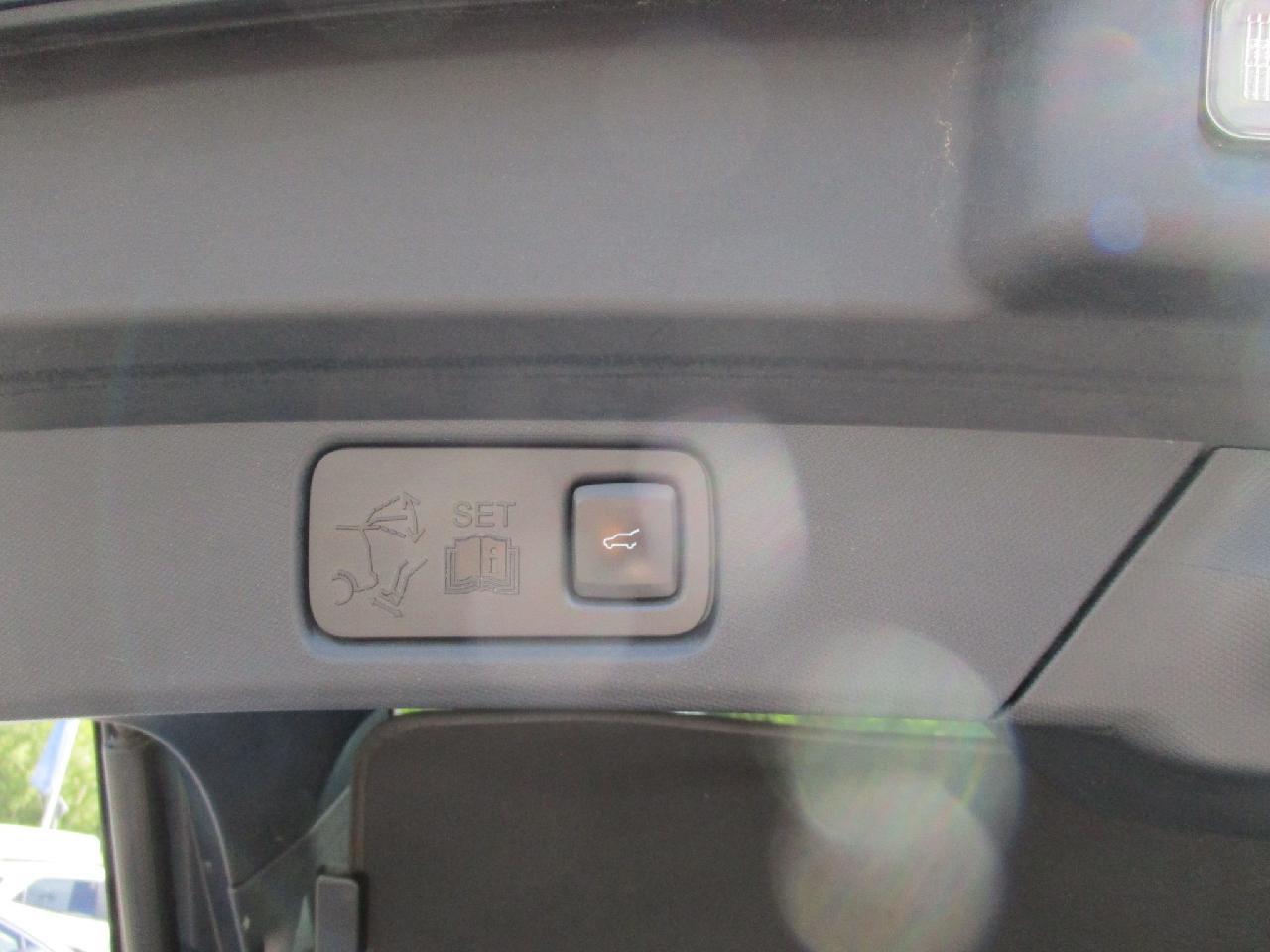 Ford Mustang Mach-E Basis, Navi, 360°, B&O, el. Heckk