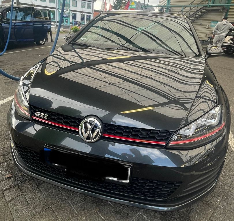 Image of Volkswagen Golf