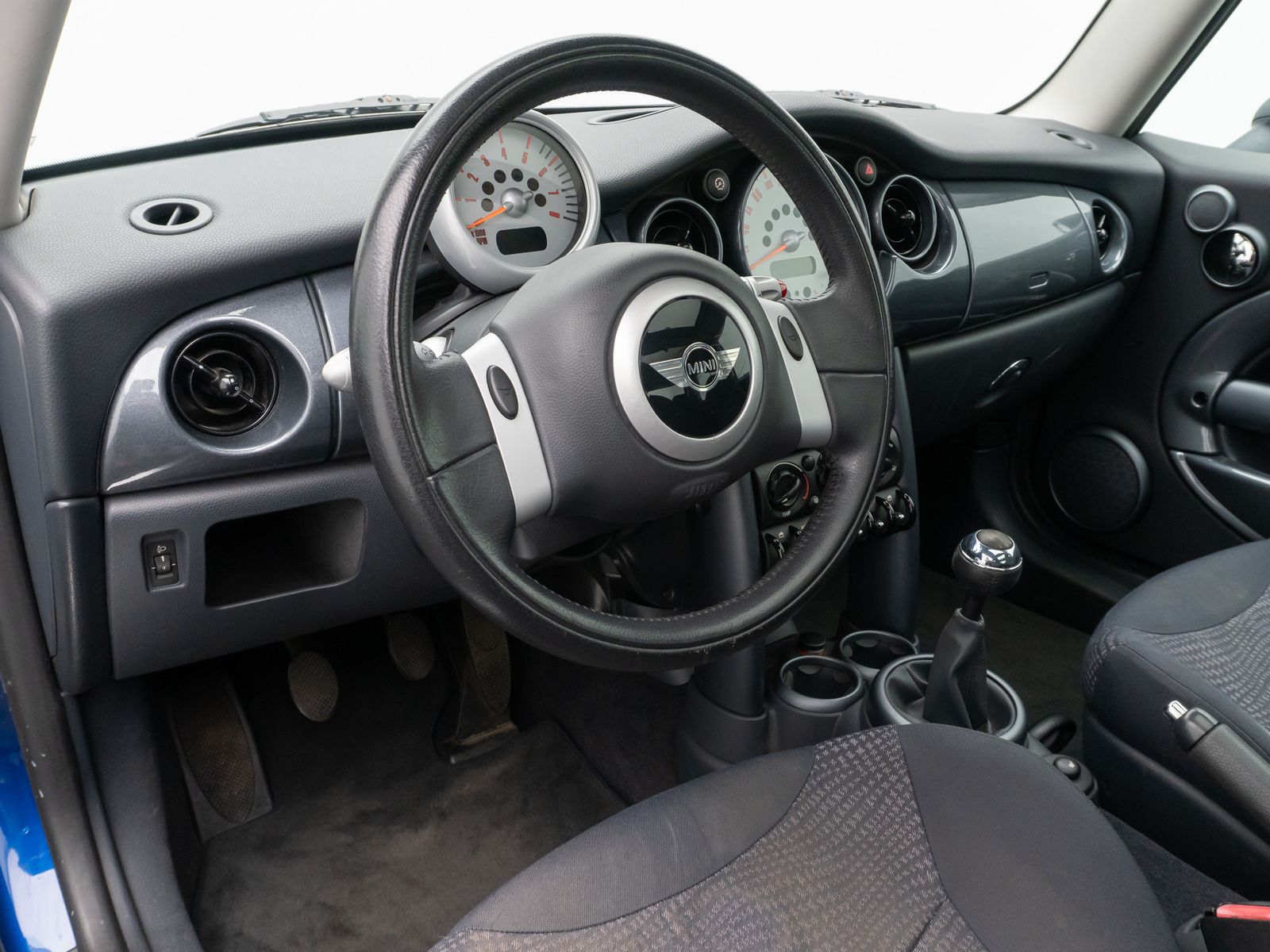 Fahrzeugabbildung MINI ONE One Xenon GSD Sport LM