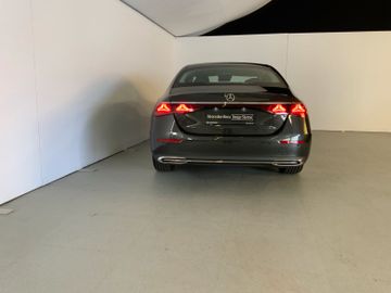 Mercedes E 220 - 6