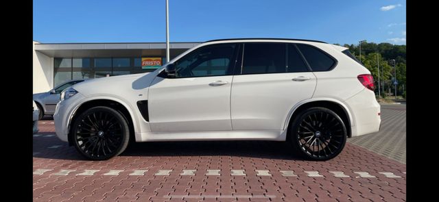 BMW X5 xDrive40dM - M50d Optik HUD-Keyless-AHK...