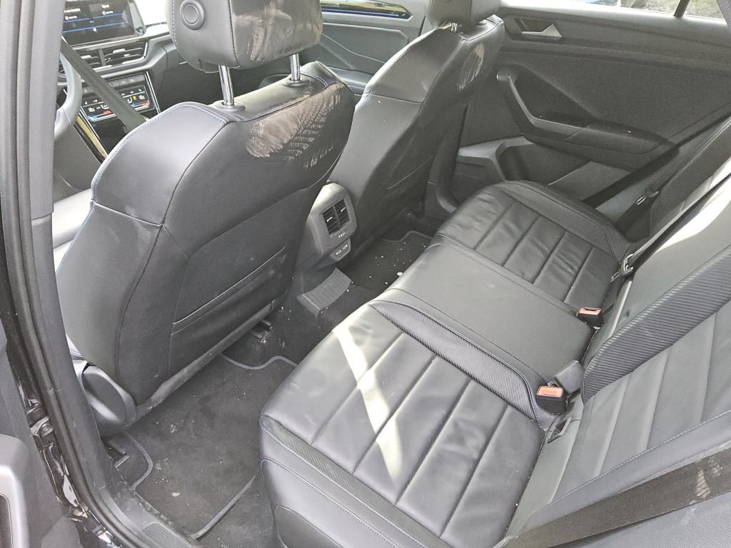 Volkswagen T-Roc - Bild 7