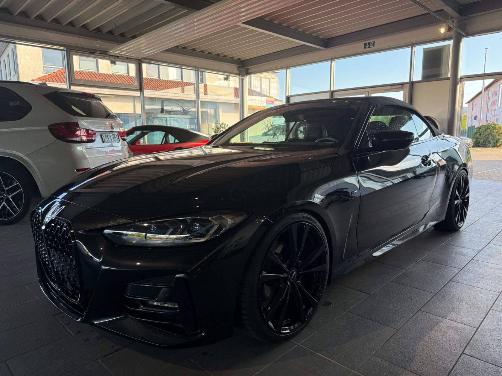 Fahrzeugabbildung BMW 420d Cabrio *M Sport*Laser*ACC*Hifi*LHZ*RFK*HUD*