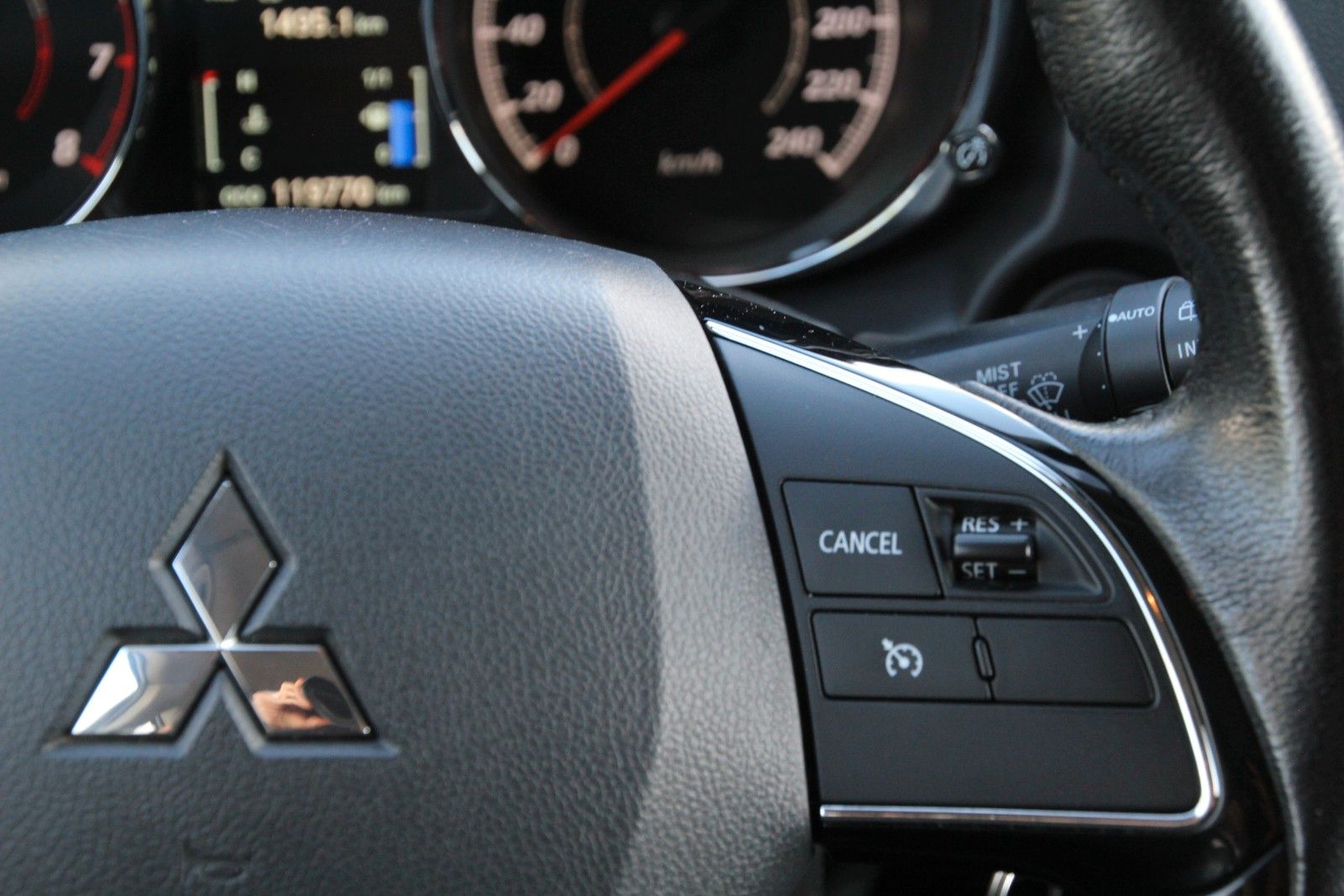 Fahrzeugabbildung Mitsubishi ASX SUV-Star 2WD
