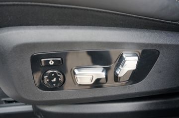 Fahrzeugabbildung BMW X6 xDrive 40 d M Sport Edition NETTO EXPORT