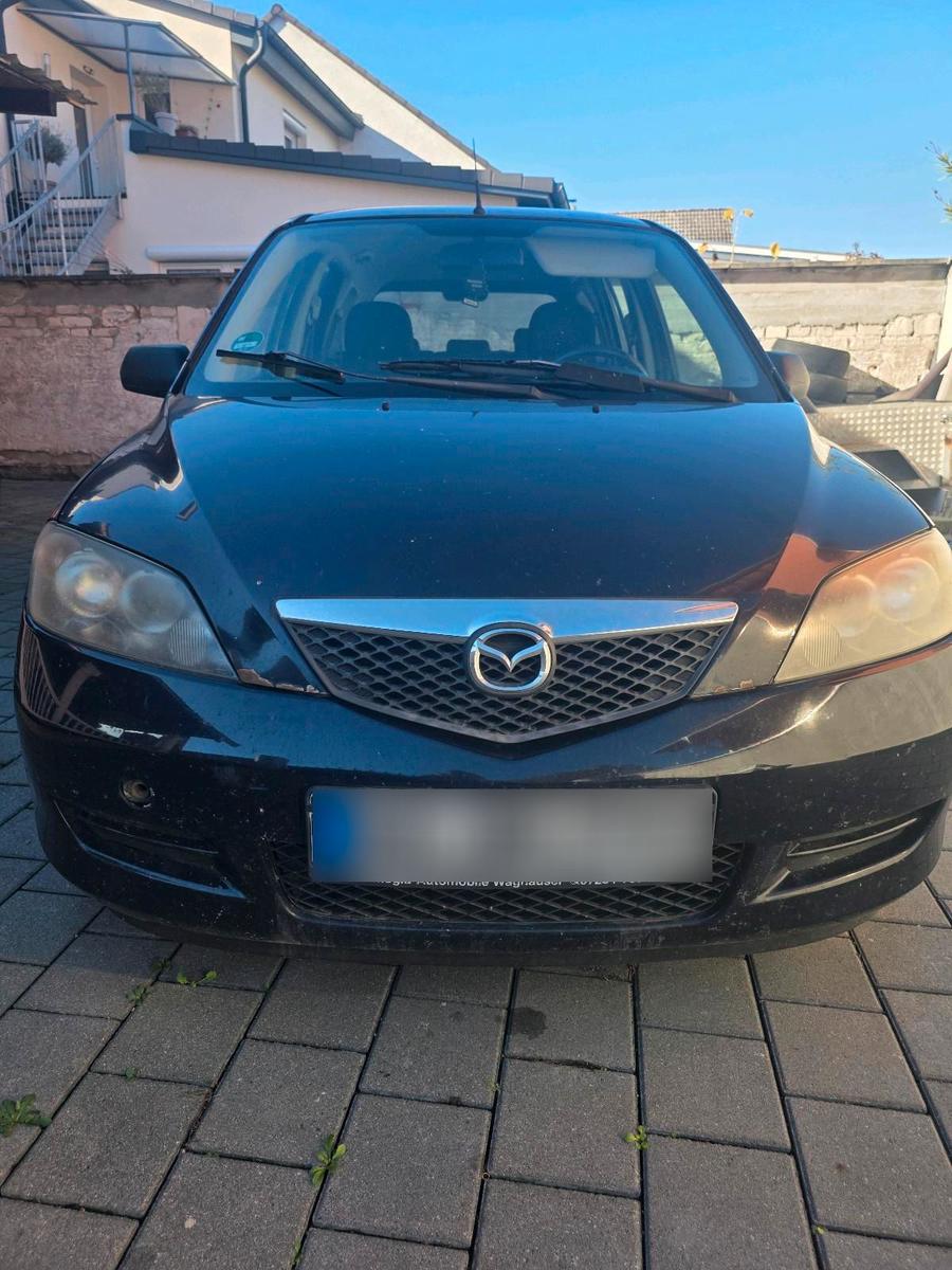 Mazda 2