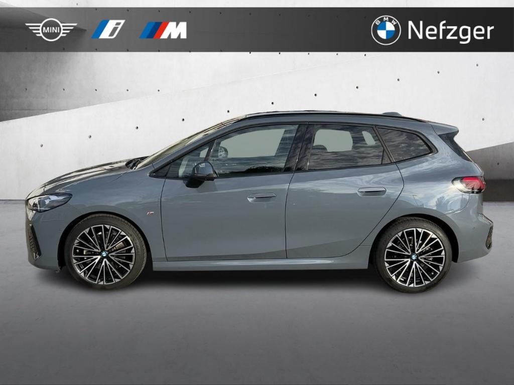 BMW 223 Active Tourer i M Paket LED HUD H&K Panorama