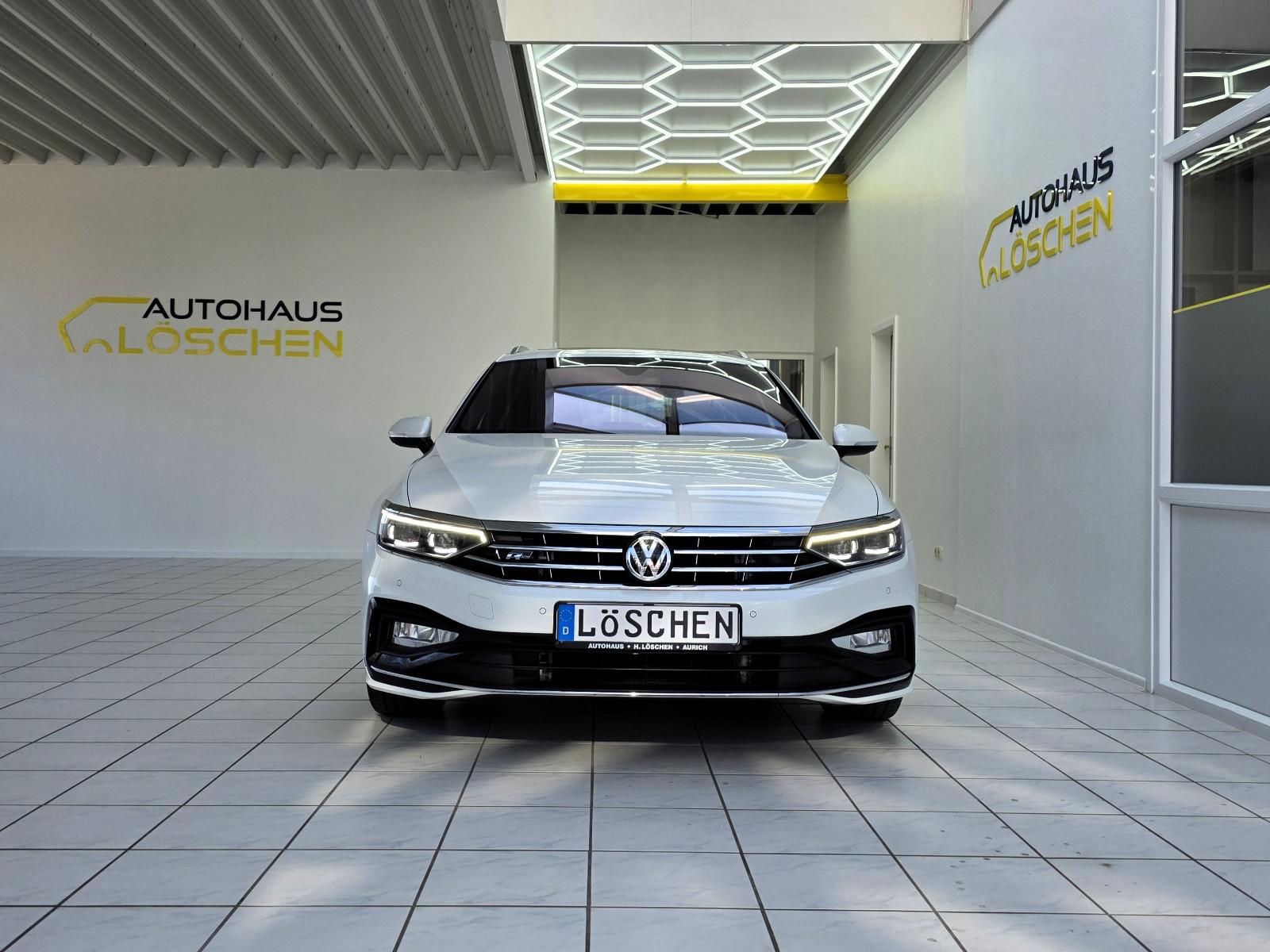 Volkswagen Passat Variant Elegance 4Motion R-Line Panorama