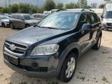 Chevrolet Captiva 2.4 LS 2WD 5-Sitzer*TUV NEU* - blaue Chevrolet Captiva