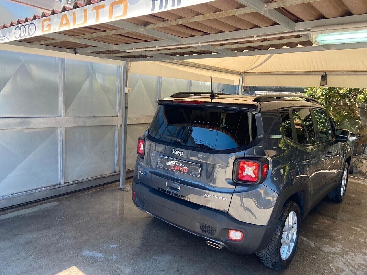 Jeep Renegade 1.3 T4 190CV PHEV 4xe AT6 Limited imagem 2
