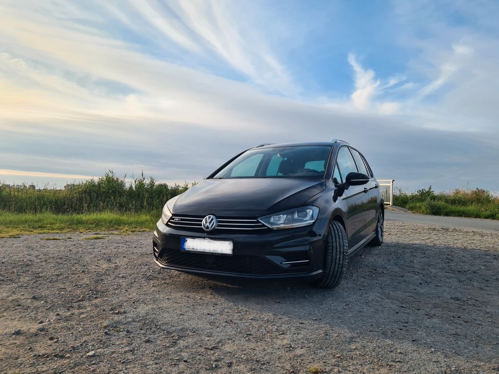 Image of Volkswagen Golf Sportsvan