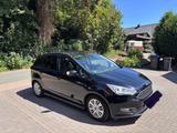 Ford C-Max 1,5TDCi 88kW Cool & Connect Cool & Connect - Ford C-Max von privat