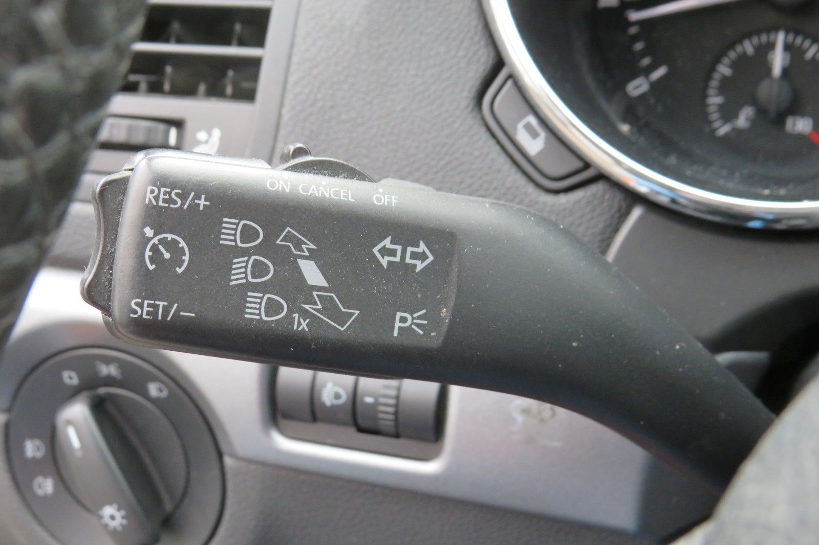 Fahrzeugabbildung SKODA Yeti Cool Edition TSI DSG AHK PDC GRA 1.HAND