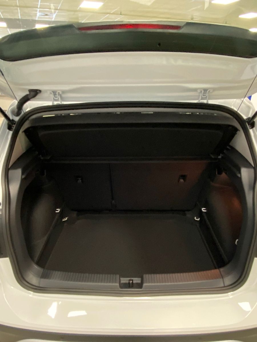 Fahrzeugabbildung Volkswagen T-Cross 1.0 TSI+Android+SITZHEIZUNG+PDC vo+hi+BC