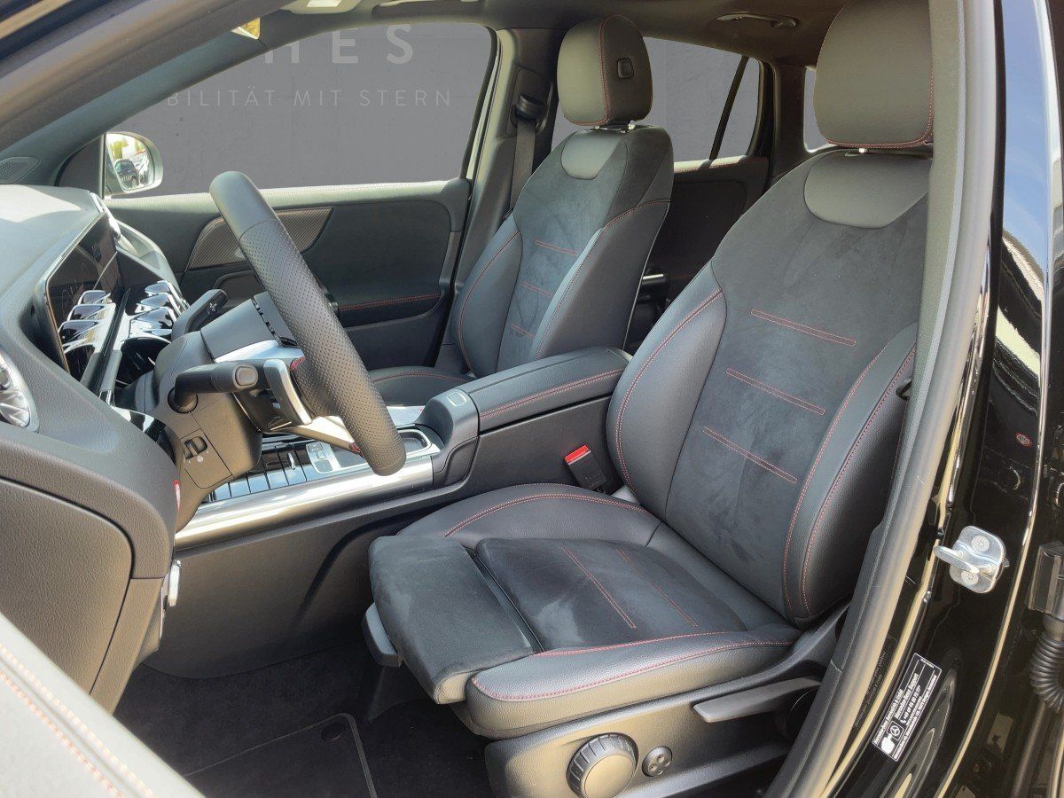 Fahrzeugabbildung Mercedes-Benz GLA 200 d AMG/Night/Pano/Kamera/AHK