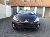 Peugeot 207 CC Cabrio-Coupe Allure - gebrauchte Peugeot 207 aus dem Jahr 2012