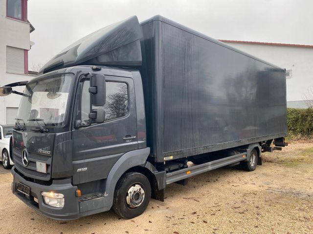 Fotografie des Mercedes-Benz Atego